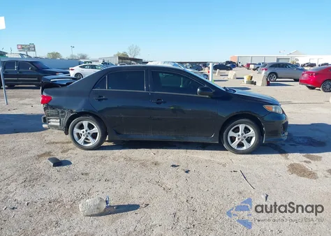 2013 Toyota Corolla S z USA, uszkodzony, nr VIN 5YFBU4EE2DP195314